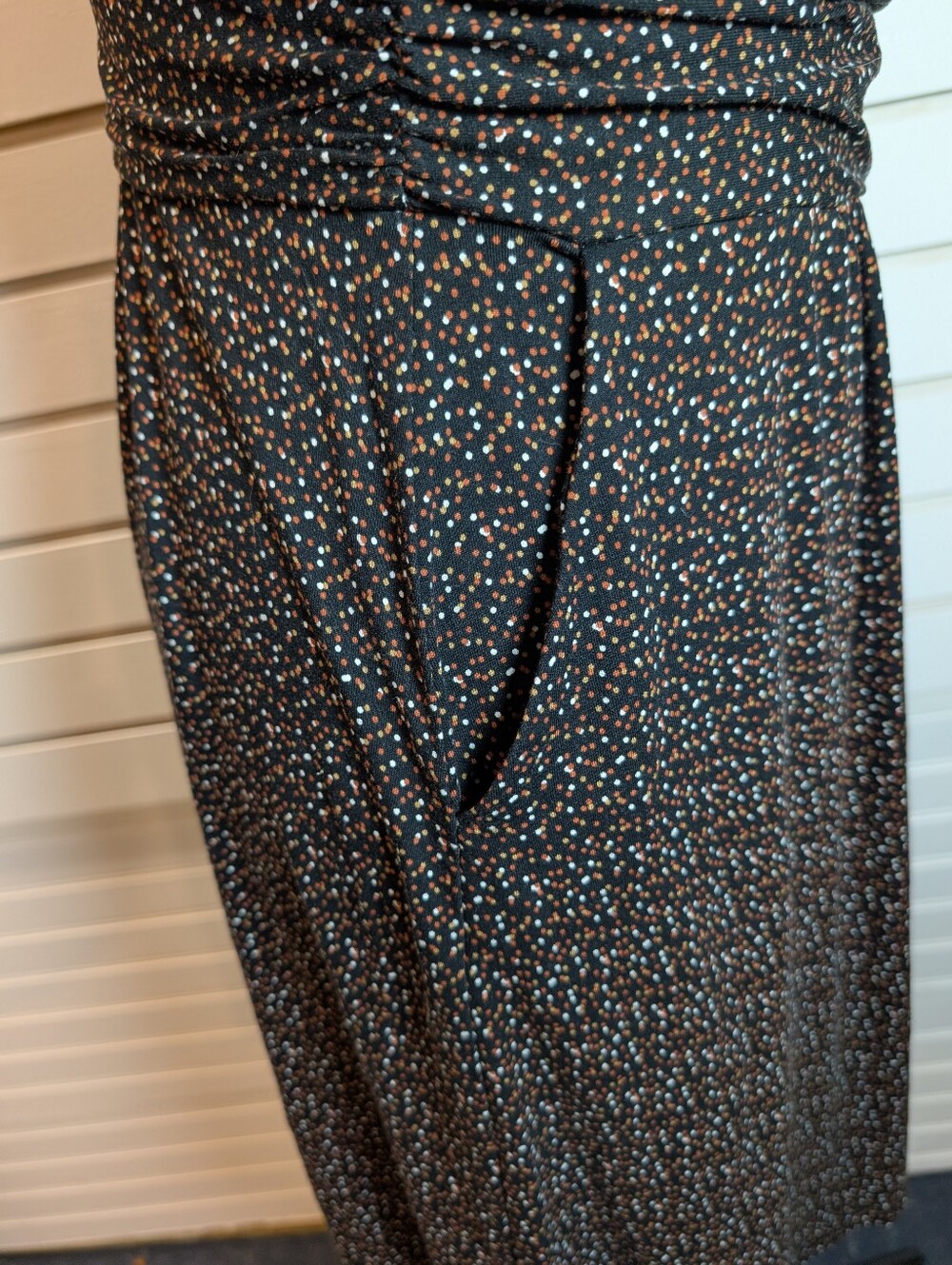 NWOT Boden Abigail Black Confetti Print Long Sleeve Jersey Dress, Size 8P - Picture 7 of 13